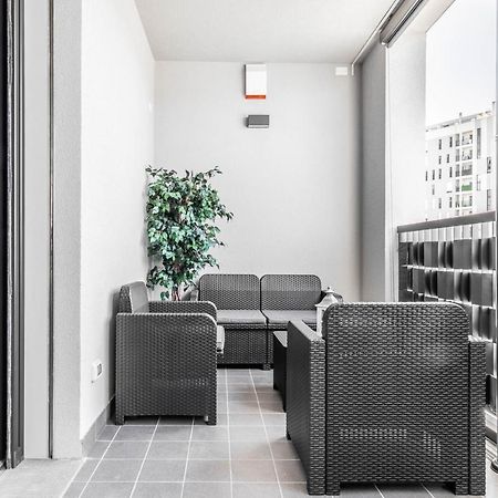 Harmony House - Rho Fiera 6Min - Free Parking - Terrace Lejlighed Milano Eksteriør billede