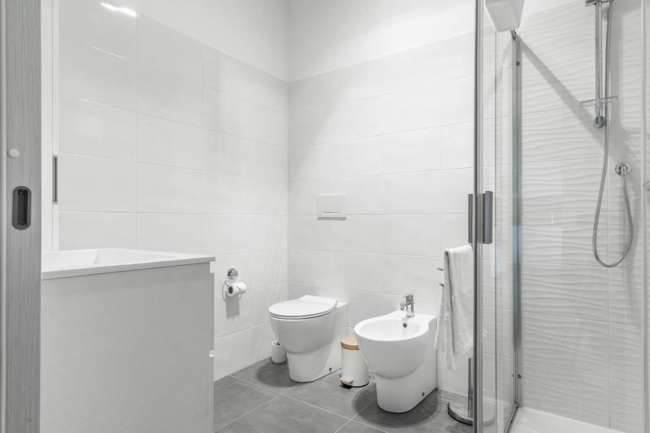 Harmony House - Rho Fiera 6Min - Free Parking - Terrace Lejlighed Milano Eksteriør billede